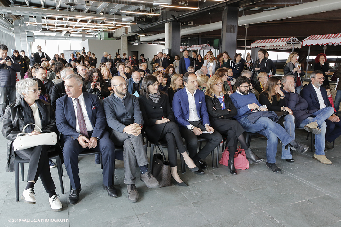 _X9B7424 copia.jpg - 13/04/2019. Torino. Apertura , nell'ex Palazzo Fuksas, del Mercato Centrale nel quartiere di Porta Palazzo, da un'idea di Umberto Montano imprenditore della ristorazione. Nella foto un momento della cerimonia di apertura con la presentazione del progetto a cura di Umberto Montano presidente del Mercato Centrale.